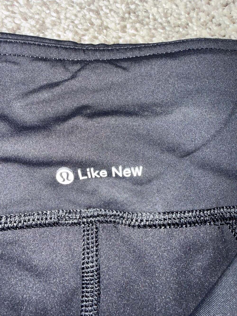 Lululemon Pace Rival Mid-Rise Crop Leggings with Side Pockets, Black, Size 4 - Picture 3 of 7